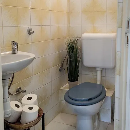 - Erholung Am Thermalbad Und Plattensee *