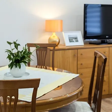 - Erholung Am Thermalbad Und Plattensee *